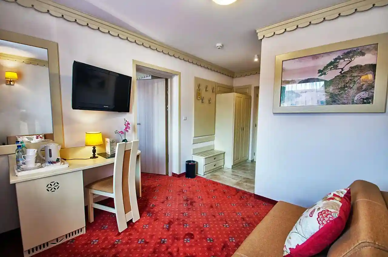 Hôtel Toporów Style - intérieur chaleureux 3