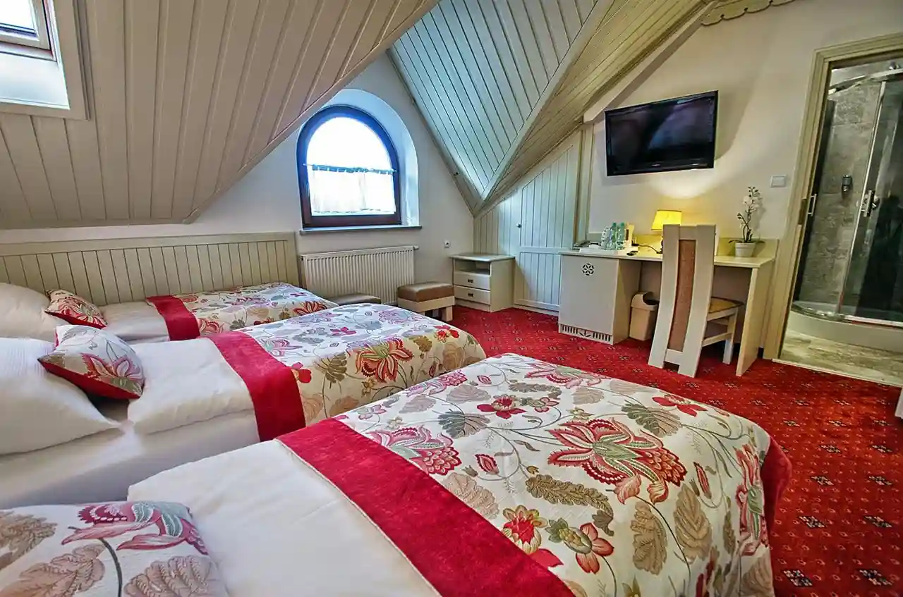 Hôtel Toporów Style - intérieur chaleureux 5